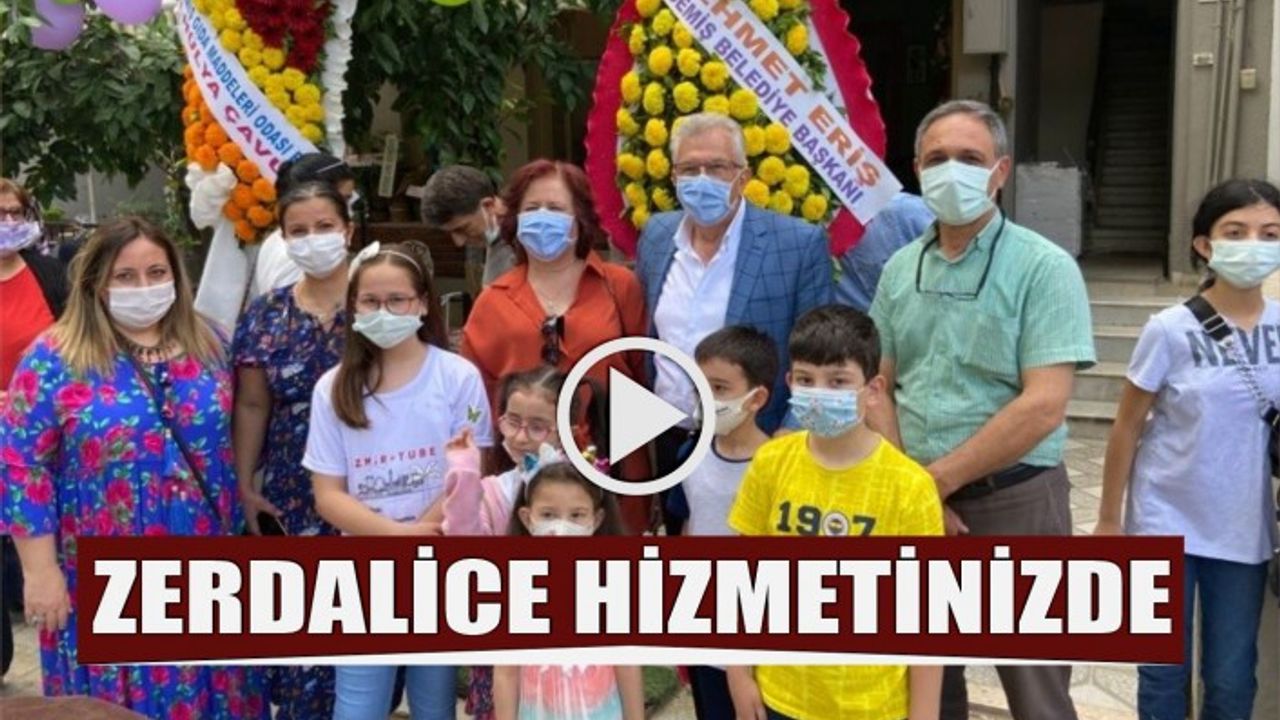 Zerdalice bir kafe ve yemek salonundan çok daha fazlası