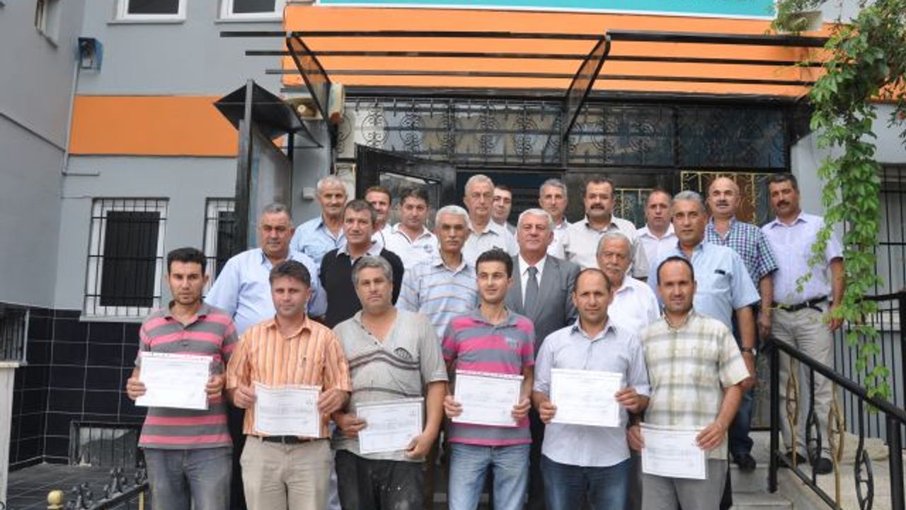 İzmir Esnaf ve Sanatkârlar Odaları Birliği Başkanı Zekeriya Mutlu, “İZMİR’İ TASARIM KENTİNE DÖNÜŞTÜRMELİYİZ”
