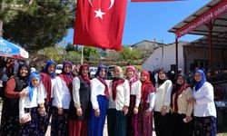 GÖRDES KÖSELER GELENEKSEL KÖY HAYRINA YOĞUN KATILIM OLDU