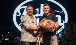 Binlerce Tireli, Zakkum konserinde buluştu