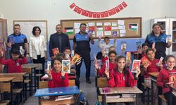 POLİS ÖDEMİŞ’TE ÖĞRENCİLERE KİTAP OKUDU