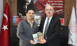 Yazar ve Öğretmen Bağçivan'dan Milli Eğitim Müdürü Desticioğlu'na Ziyaret