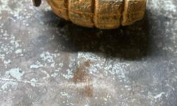 Tire'de el bombası bulundu