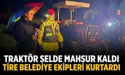 Traktör selde mahsur kaldı, Tire Belediye ekipleri kurtardı