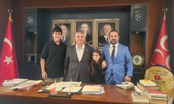 İbrahim Karadağ’dan Veysel Şahin’e teşekkür: “İzmir’in ağabeyi, Uç Beyimiz”