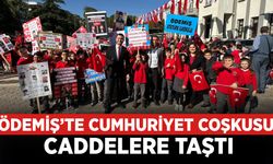 Ödemiş’te Cumhuriyet Coşkusu Caddelere Taştı