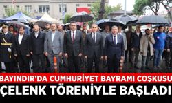 Bayındır’da Cumhuriyet Bayramı Coşkusu Çelenk Töreniyle Başladı