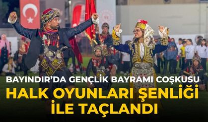 Bayındır’da Gençlik Bayramı Coşkusu Halk Oyunları Şenliği ile taçlandı