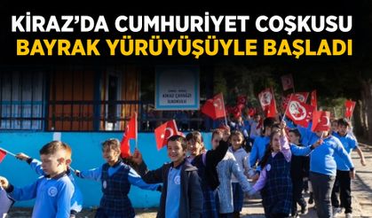 KİRAZ’DA CUMHURİYET COŞKUSU BAYRAK YÜRÜYÜŞÜYLE BAŞLADI