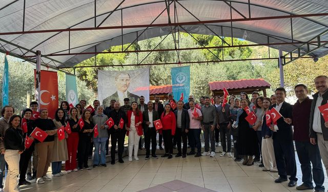 YENİLİKÇİ SAĞLIK-SEN’DEN BİRGİ’DE CUMHURİYET KAHVALTISI