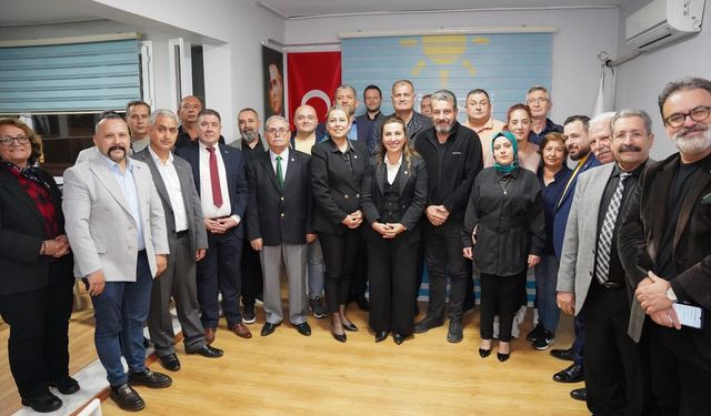 İYİ Parti İl Başkanı Ülkü Doğan’dan Tire ziyareti