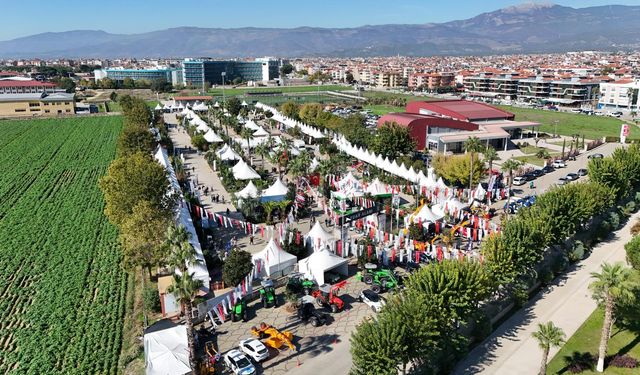 20.Ödemiş Süs Bitkileri Sergisi Açıldı