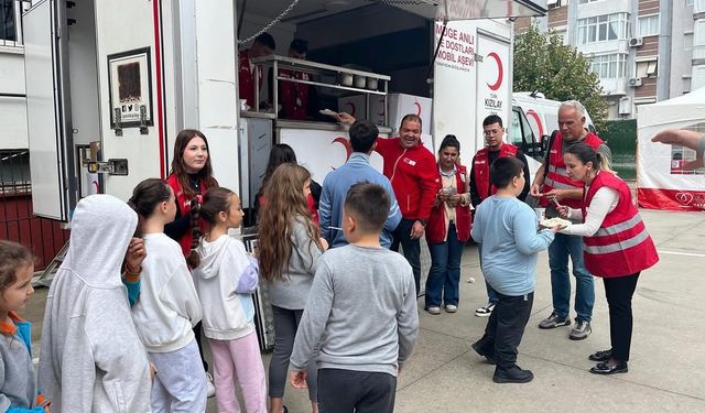 Tire Kurtuluş İlkokulu’ndan Anlamlı Kampanya