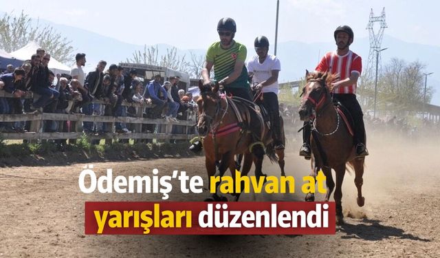 Ödemiş'te rahvan at yarışları düzenlendi